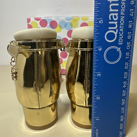Cutedog Girls Gold Princess Shoes Size 2 Block Heel Ankle Buckle Strap and Charm - Picture 8 of 11